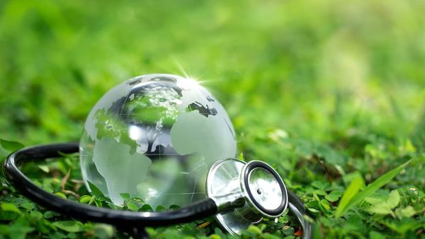 global healthcare globe with stethoscope